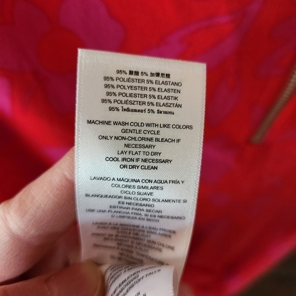 MICHAEL Michael Kors Red & Purple Floral Pastel Sleveless Mini Dress. Medium - Picture 10 of 11